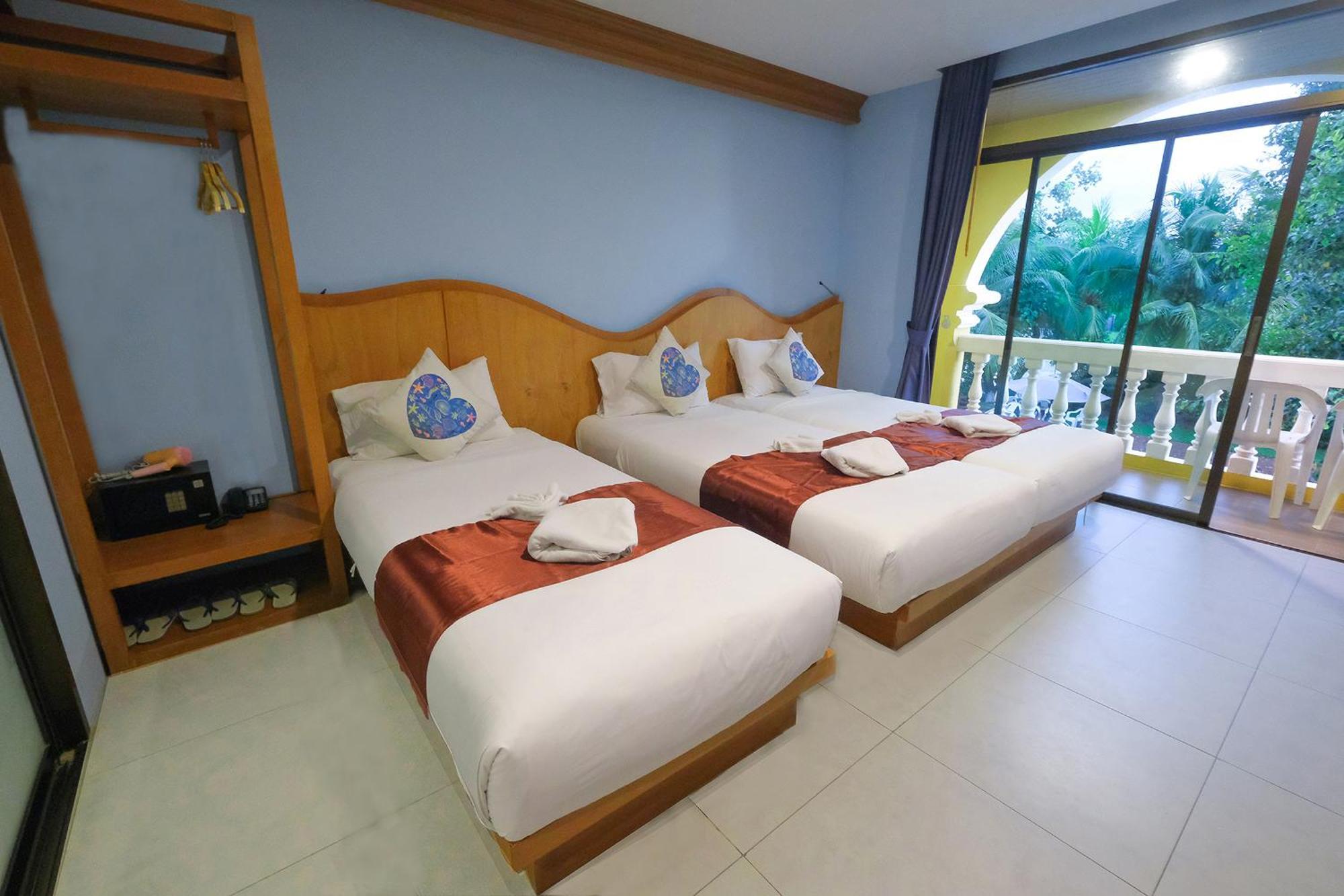Hotel The Pineapple Krabi By